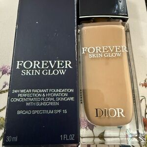 Dior Forever Skin Glow Foundation - N3